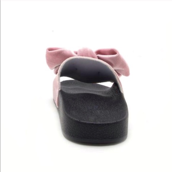 3 LEFT🌸velvet bow slides sandals blush pink black - Picture 2 of 4